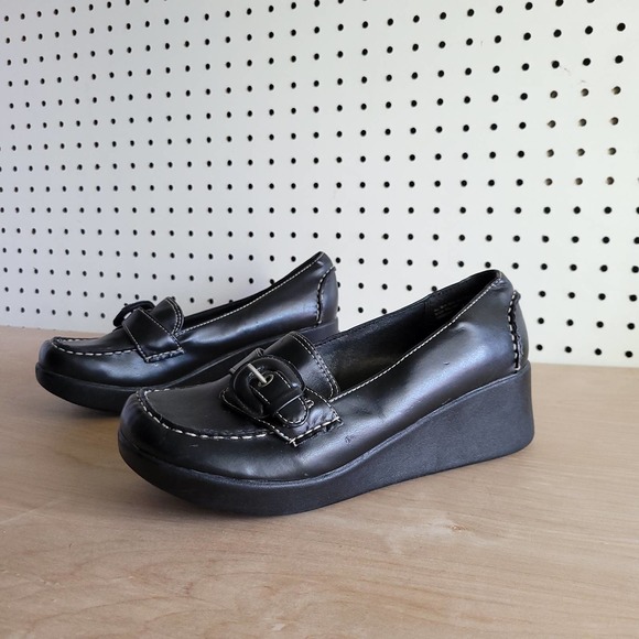Vintage 90s xhilaration Platform Loafers Vegan - Picture 1 of 9